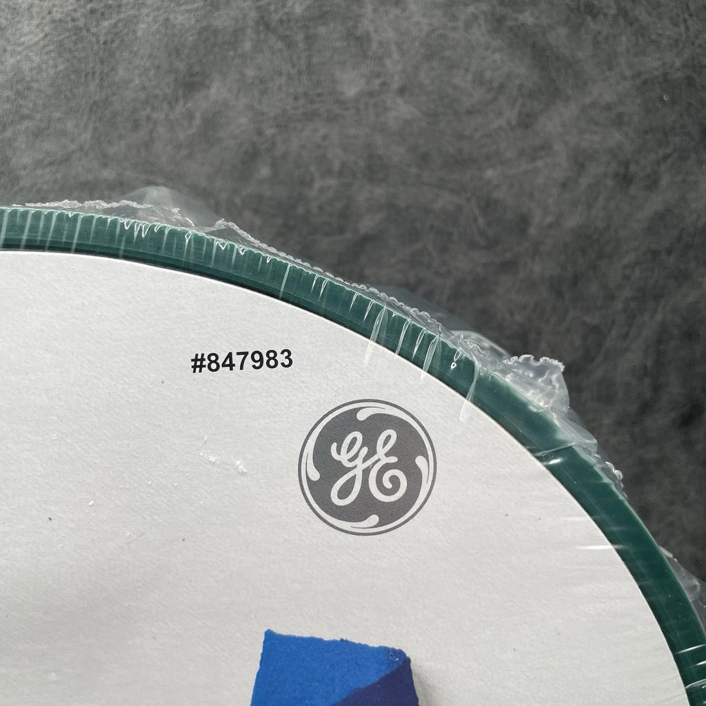 GE StayBright 150 LED C - 5 Lights Green Wire 37.2 FT - NEW