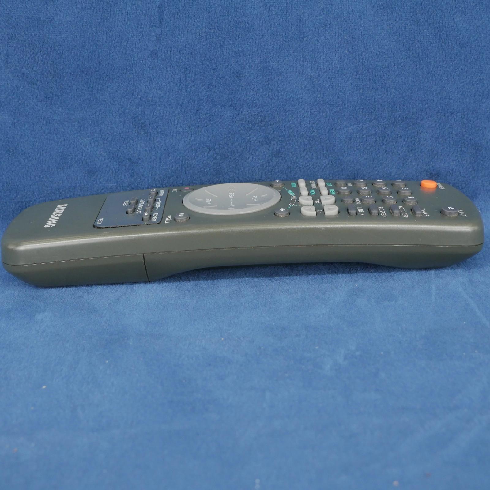 Genuine OEM SAMSUNG 10332B Remote Control for VR5656 VR5708 VR5607 RTAC5910332B
