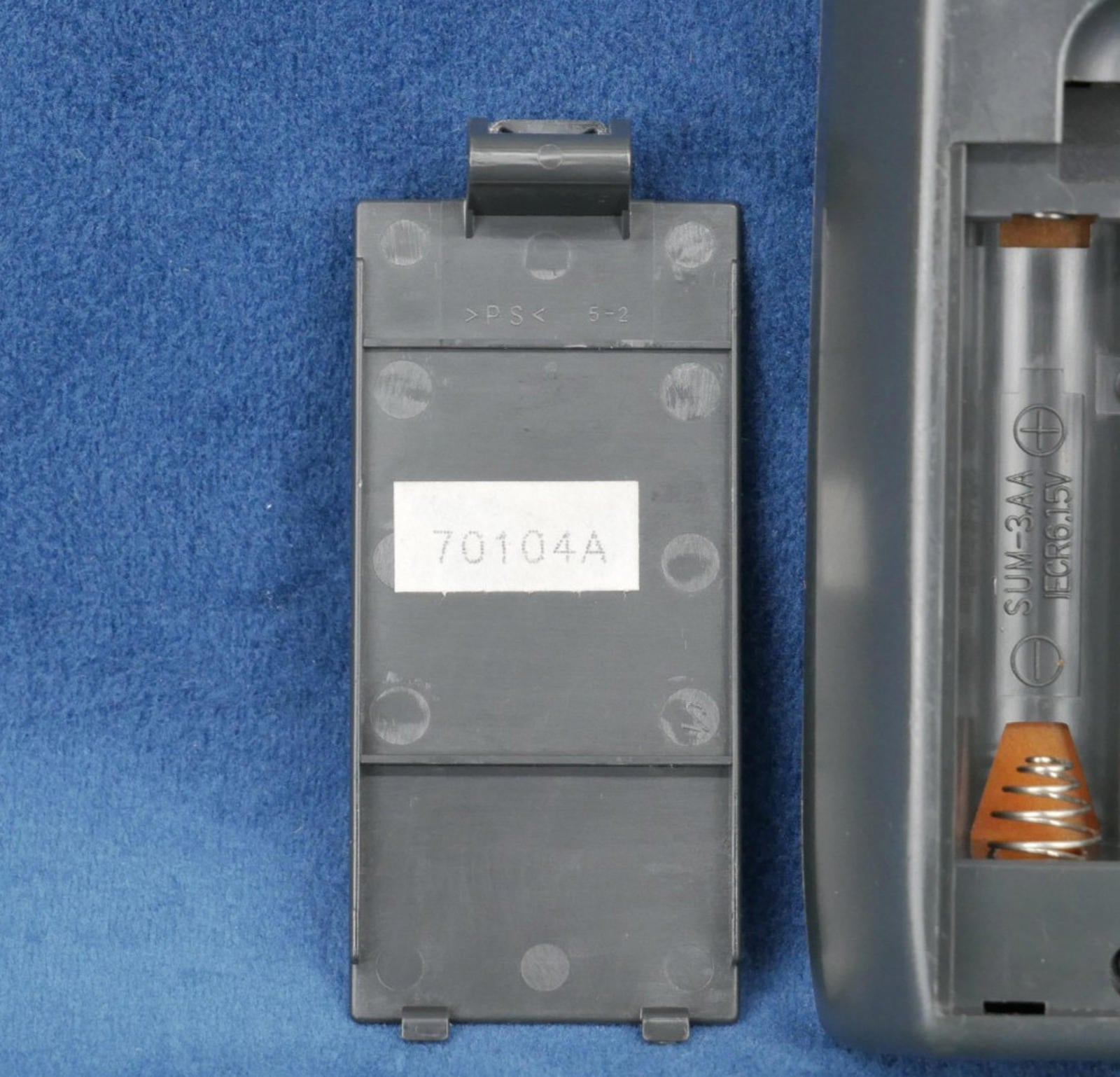 Hitachi Projector R001 OEM Genuine Replacement Remote Control Gray Original