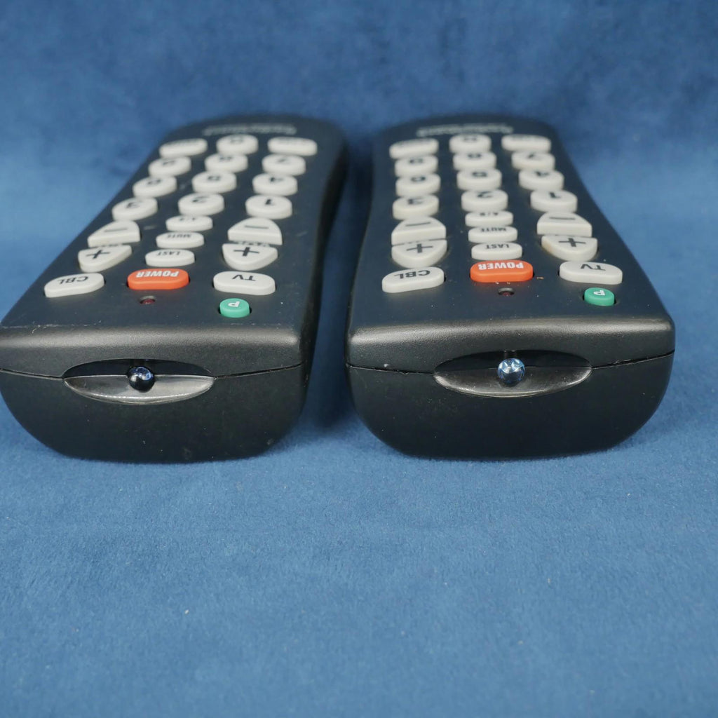 Lot Of 2 Radio Shack Model 15 - 1989 2 - IN - ONE Universal Remote Control Tested