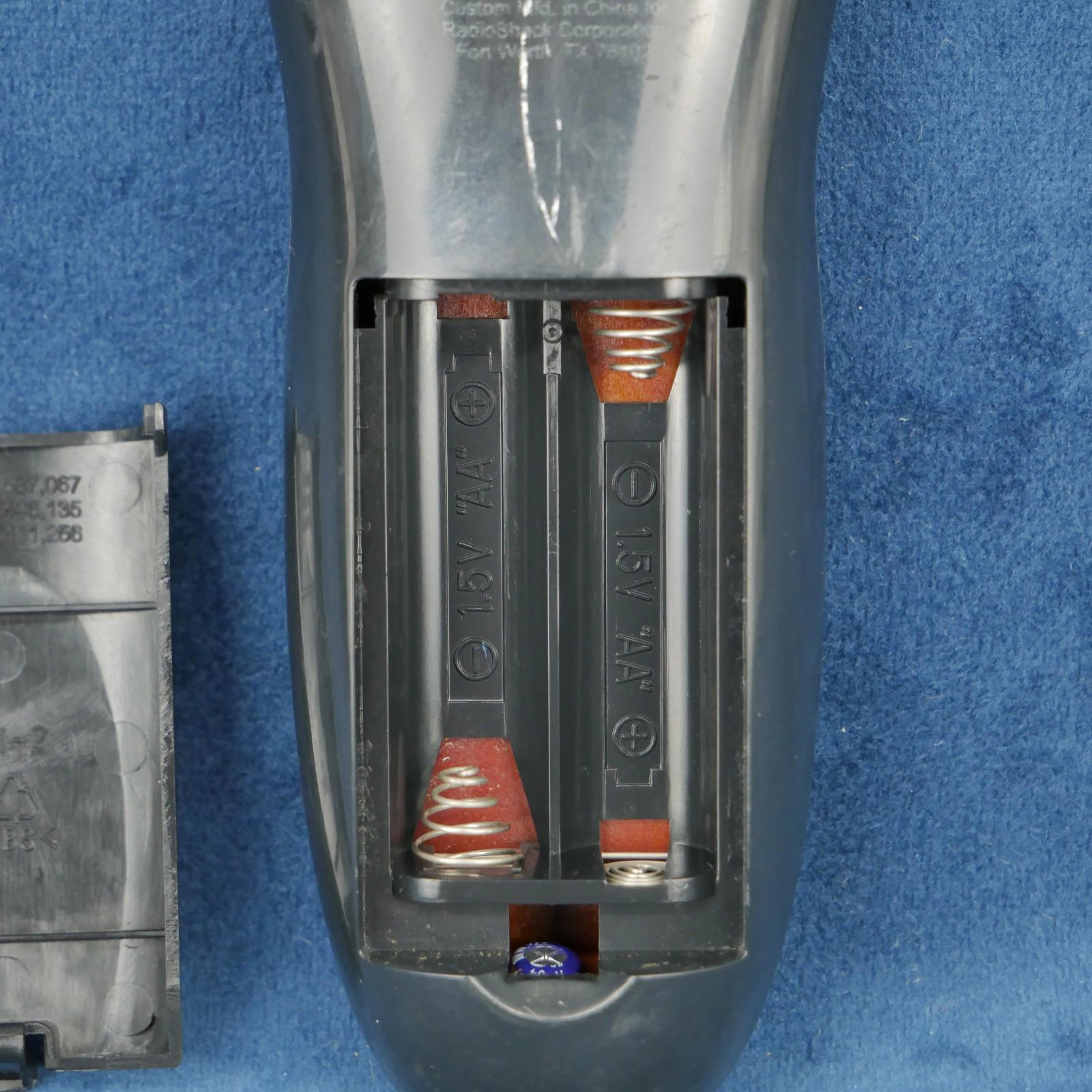 Radio Shack 3 - In - One Universal Remote Control Tested Working.
