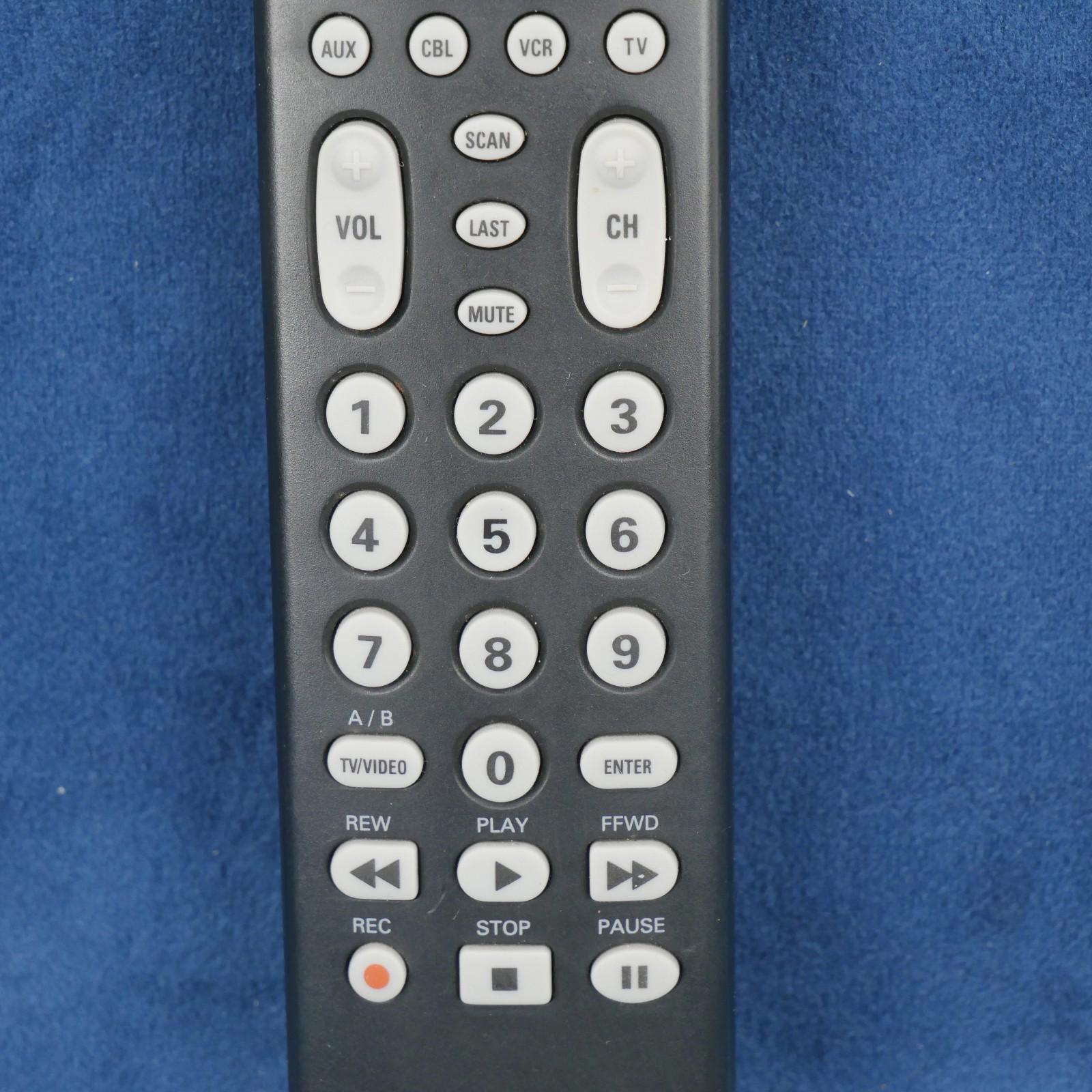 RadioShack 4 - in - One Family Favorites Remote Control 08A00 15 - 1991 Tested