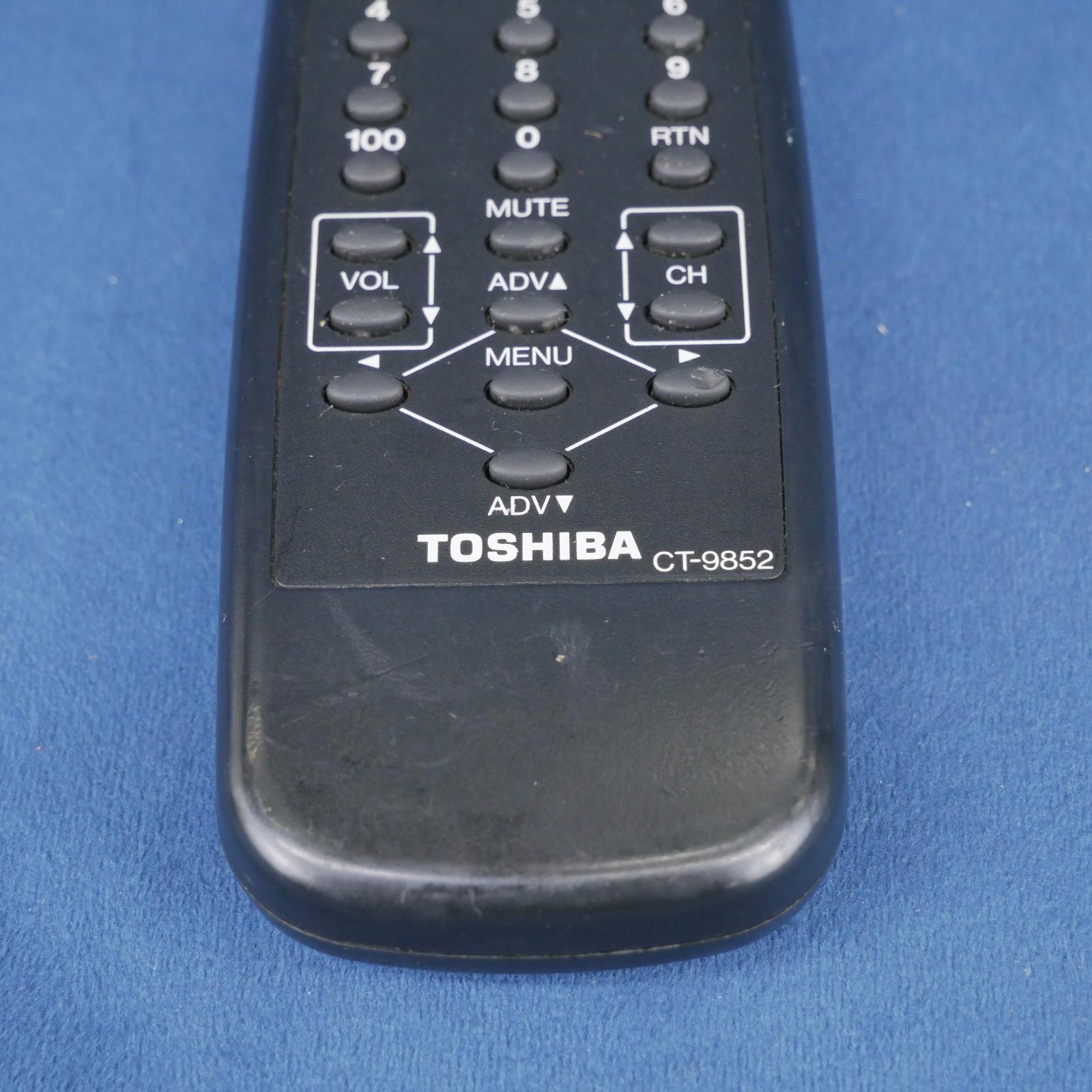 TOSHIBA CT - 9852 Remote Control - Tested