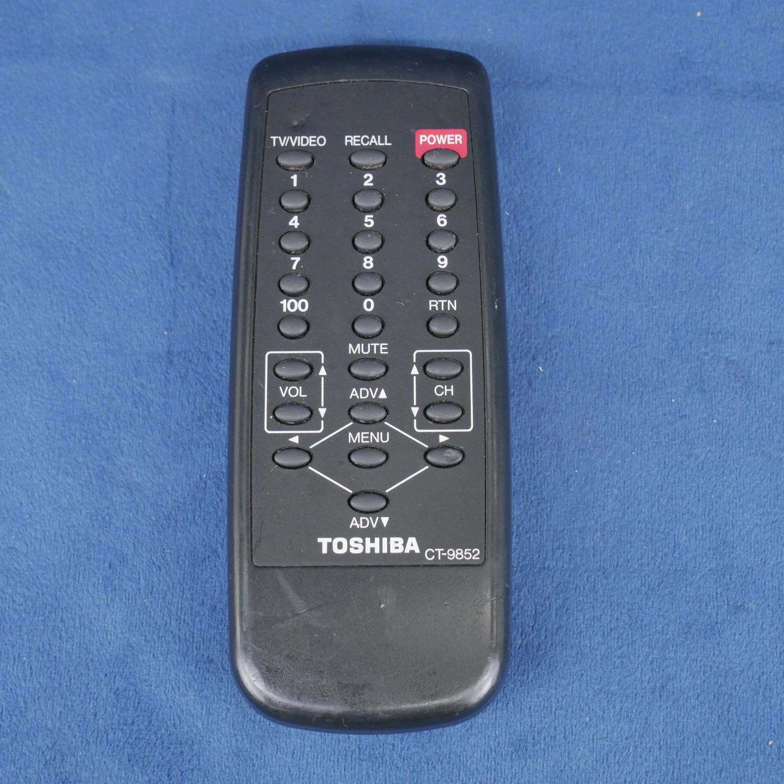 TOSHIBA CT - 9852 Remote Control - Tested