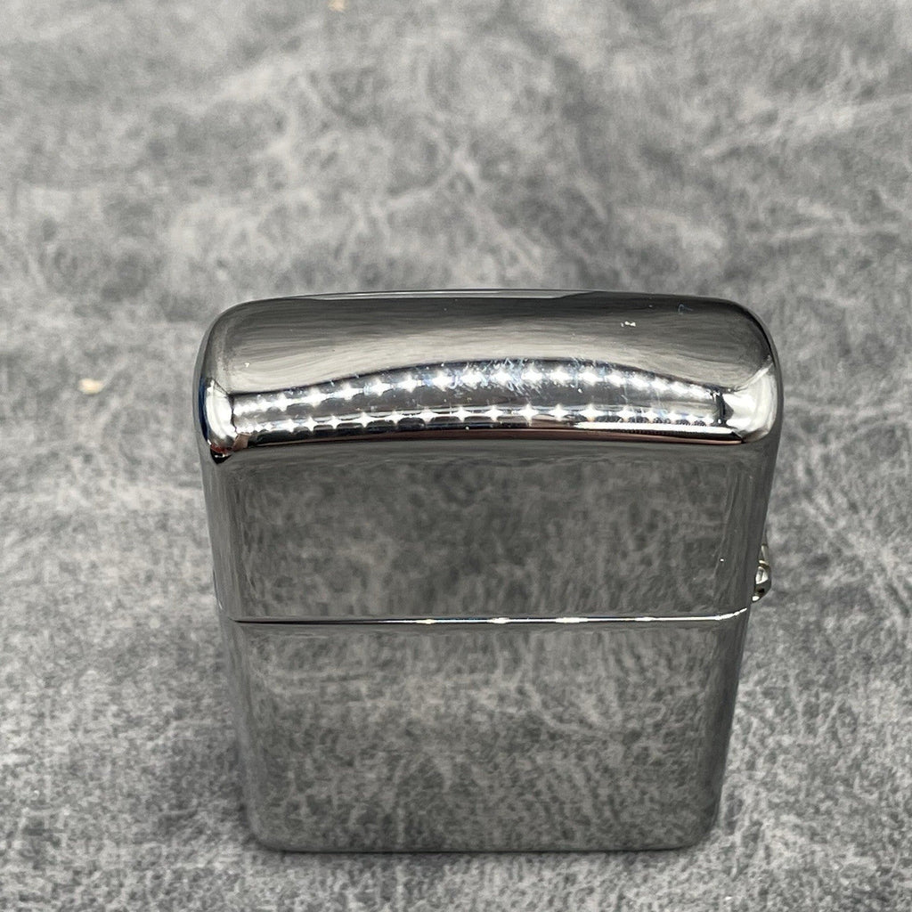 VINTAGE ZIPPO BOLTED ARMOR LIGHTER NEW IN BOX 20991 Zippo Bolted ( L Zippo 11 )