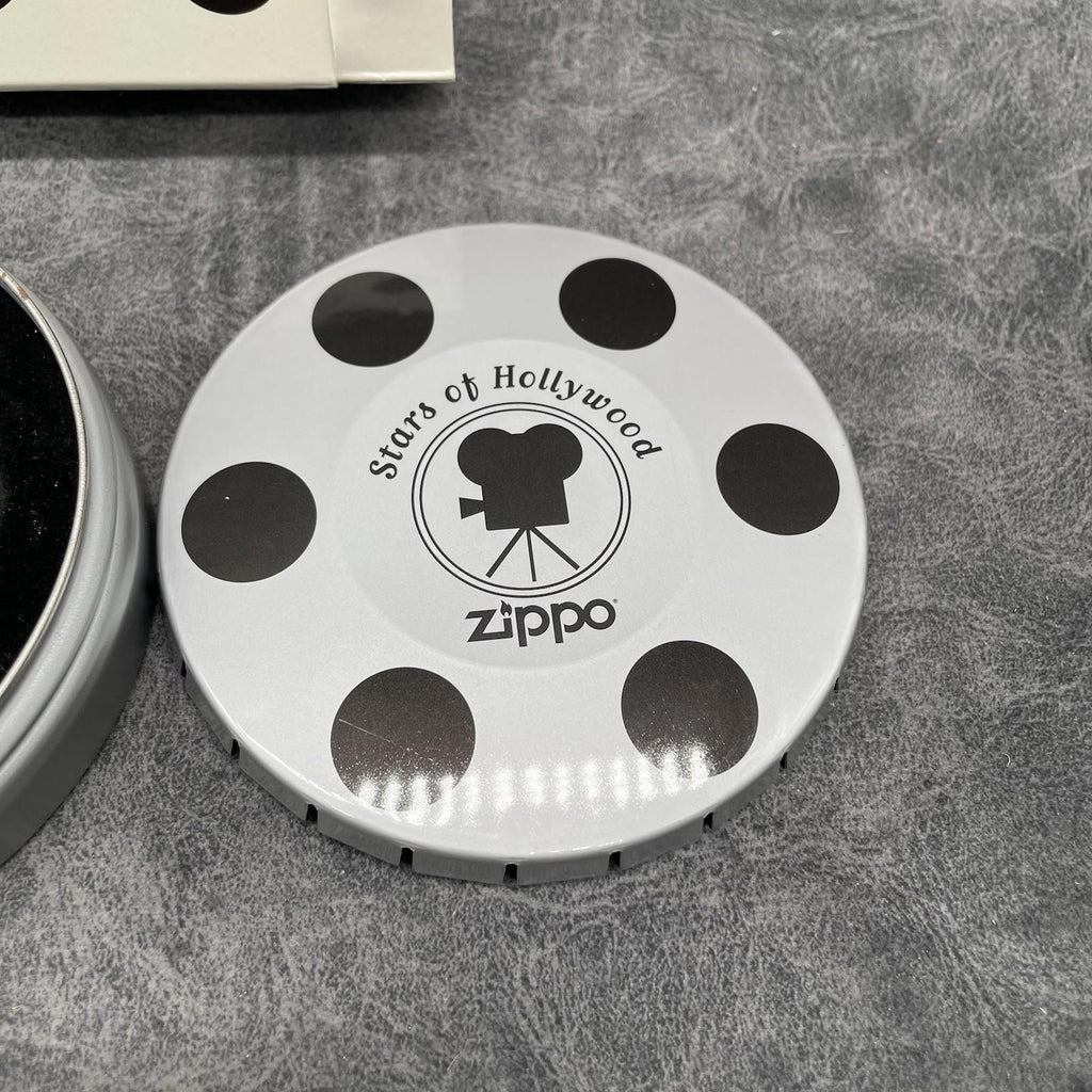 ZIPPO 200HW.105 ELVIS PRESLEY SOH on Brushed Chrome Lighter - OCT (J) 2000