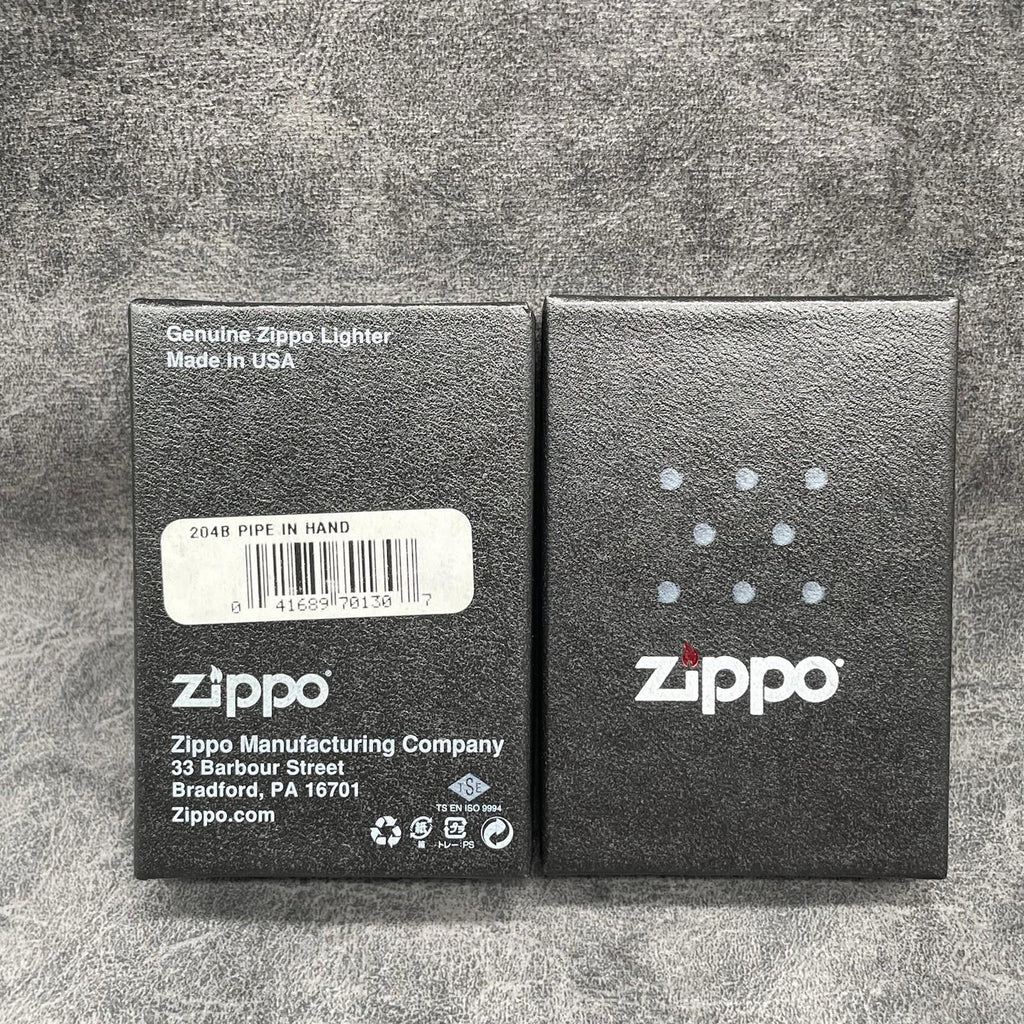 Zippo Pipe Lighter - Pipe in Hand 204B ( D Zippo 13 )