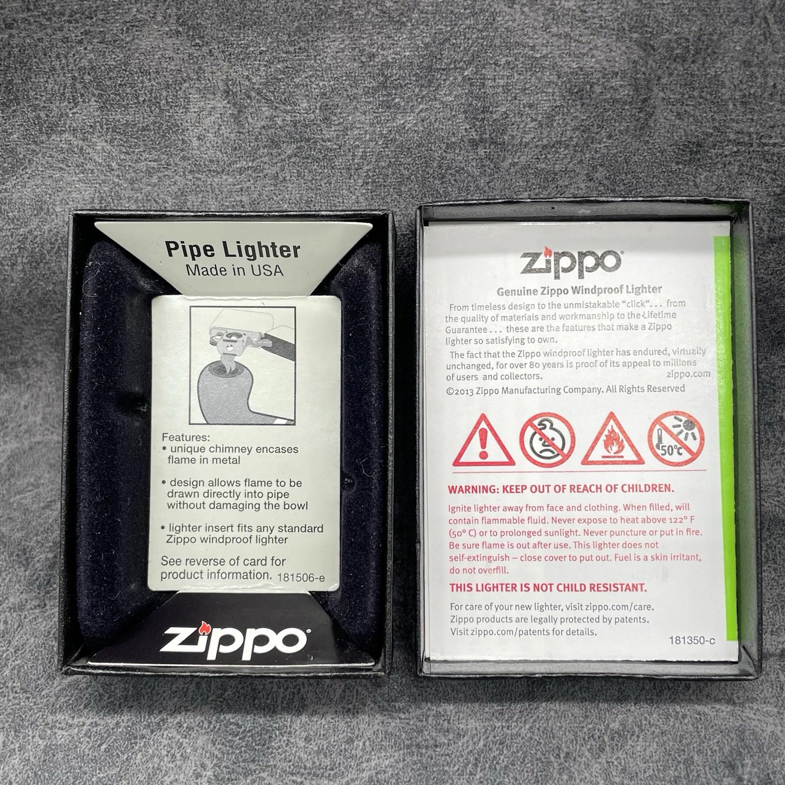 Zippo Pipe Lighter - Pipe in Hand 204B ( D Zippo 13 )